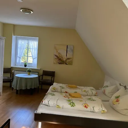 Pensión Ferien Und Freizeithof Engelau 3*